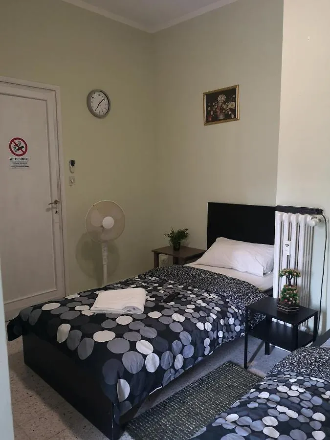 *** Bed & Breakfast Bed and Breakfast Station Firenze Italia